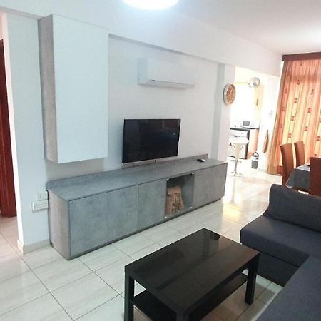 Vasilas Holiday Apartment #2 Ларнака Екстериор снимка