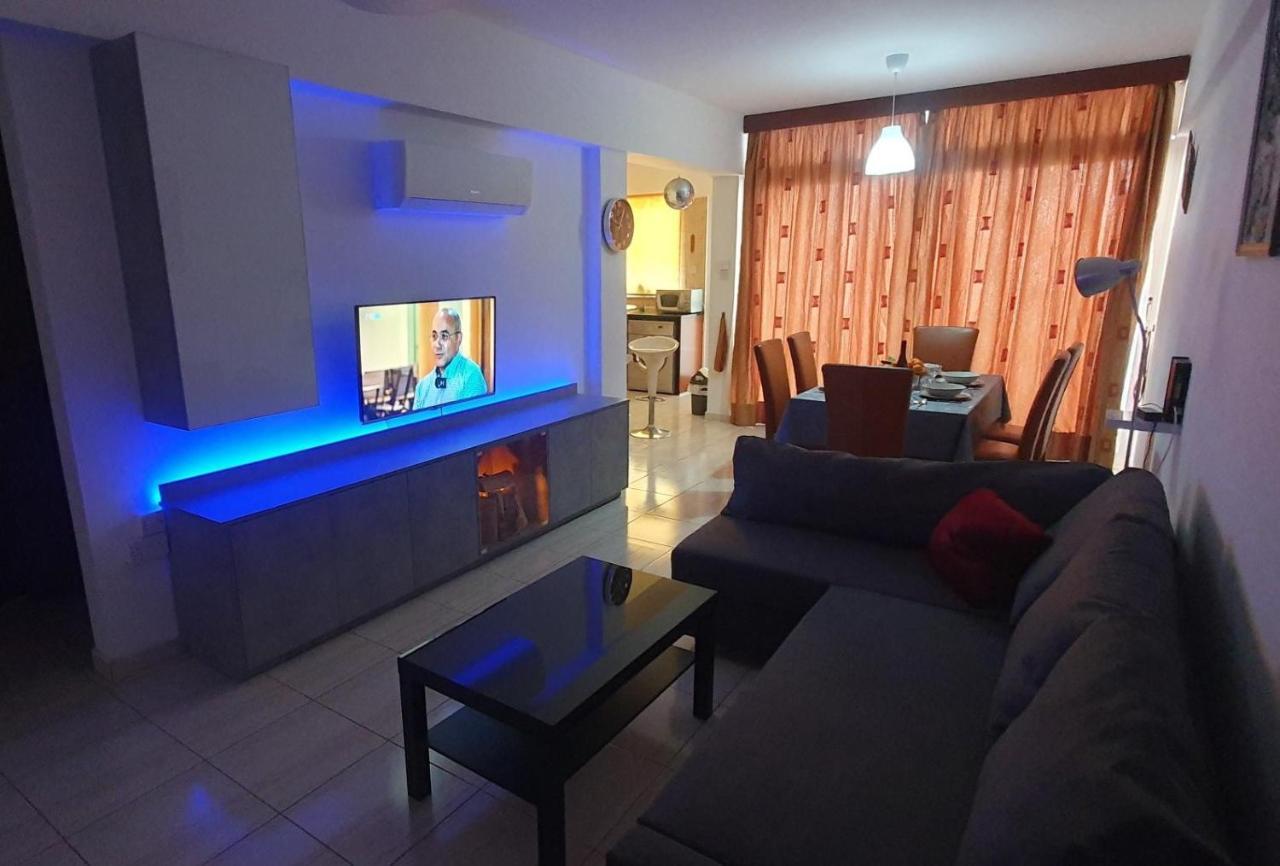 Vasilas Holiday Apartment #2 Ларнака Екстериор снимка