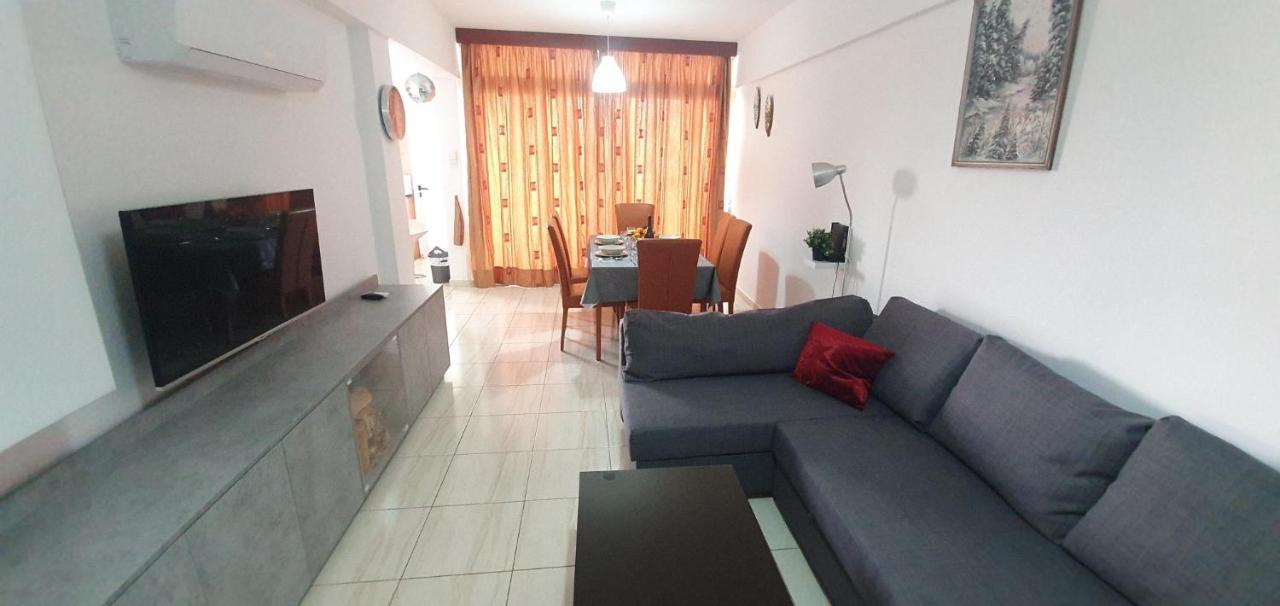 Vasilas Holiday Apartment #2 Ларнака Екстериор снимка