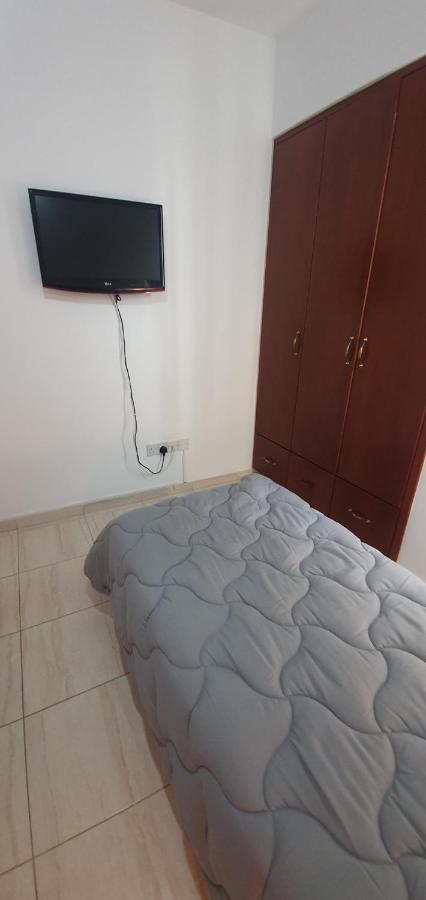 Vasilas Holiday Apartment #2 Ларнака Екстериор снимка